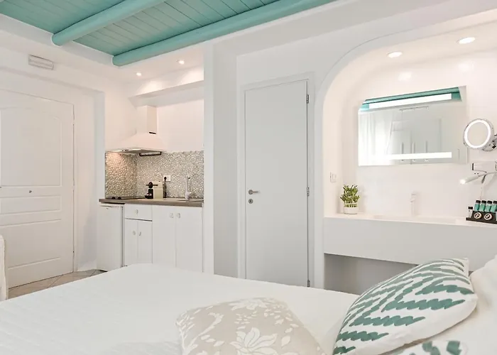 Naxos Evilion Luxury Apartments & Suites