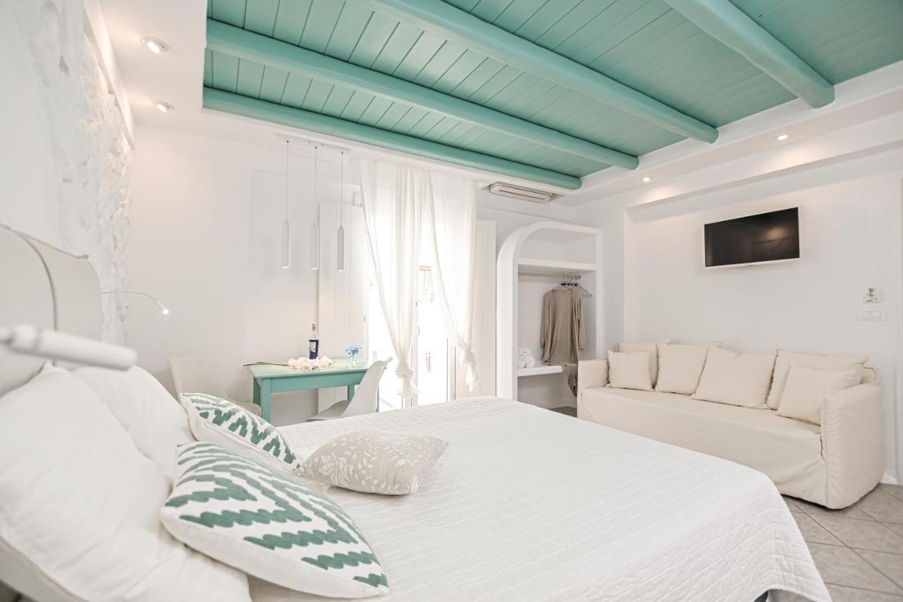 Naxos Evilion Luxury &