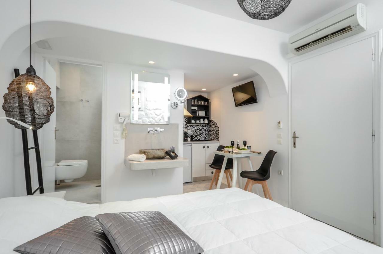 Naxos Evilion Luxury &