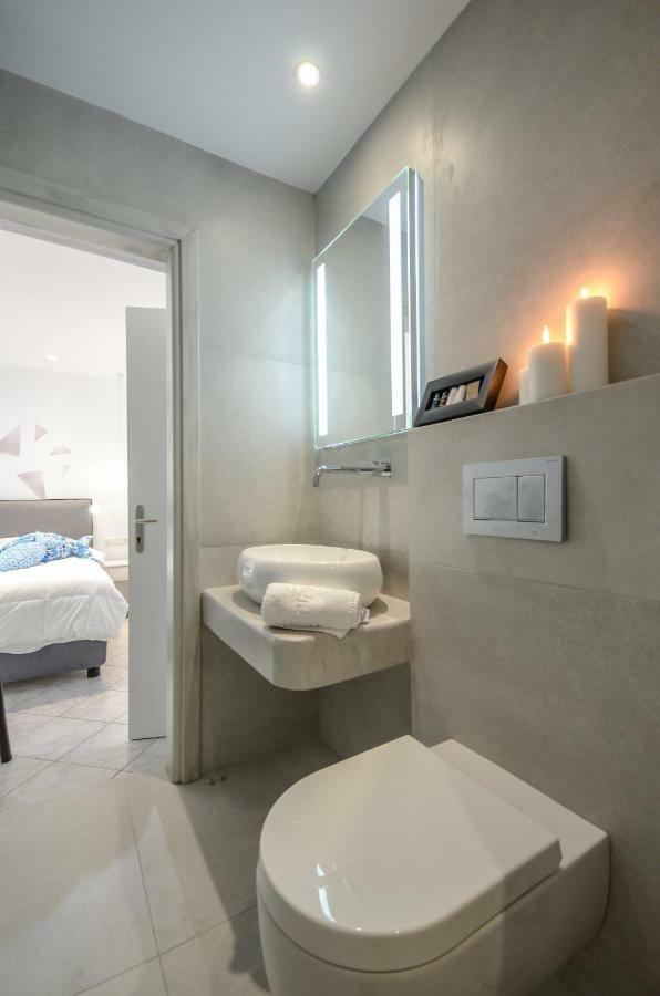 Naxos Evilion Luxury &