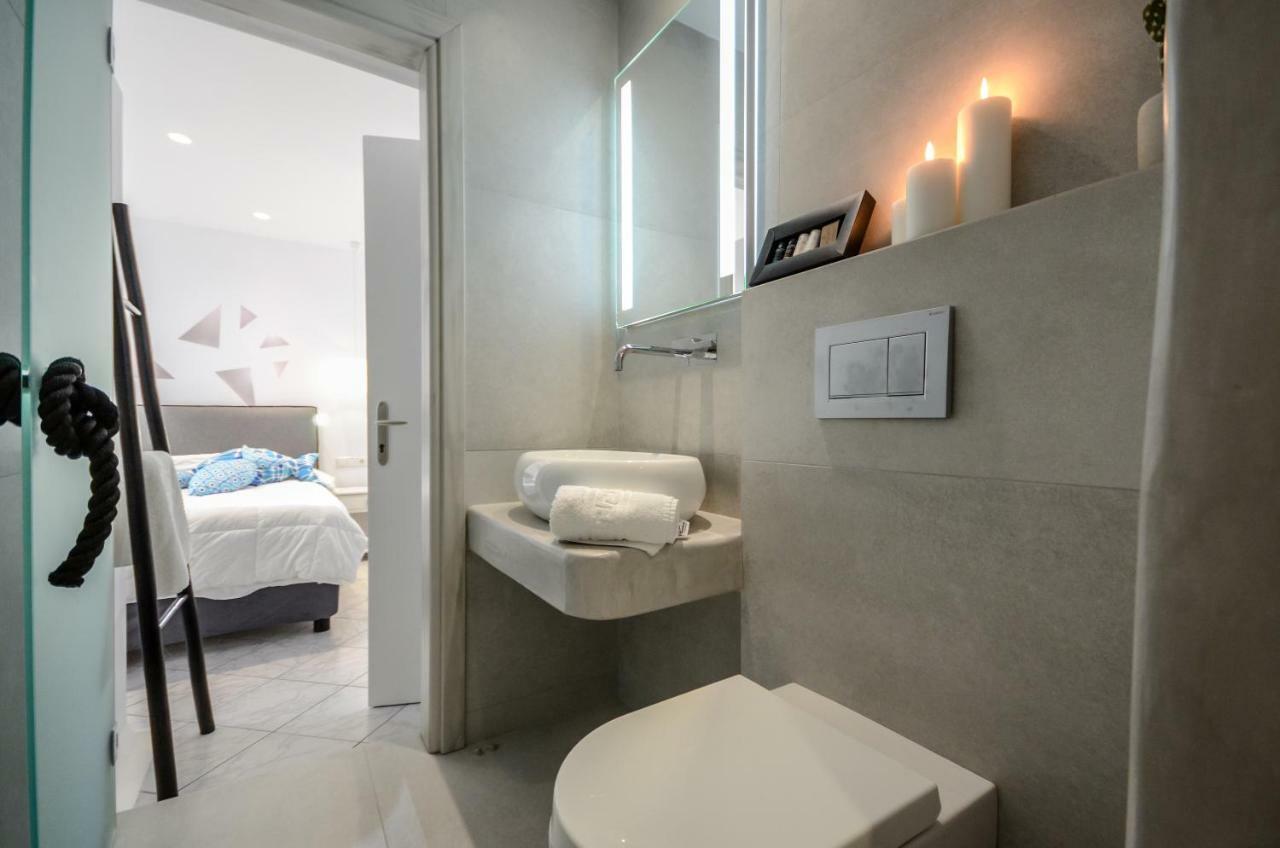 Naxos Evilion Luxury &